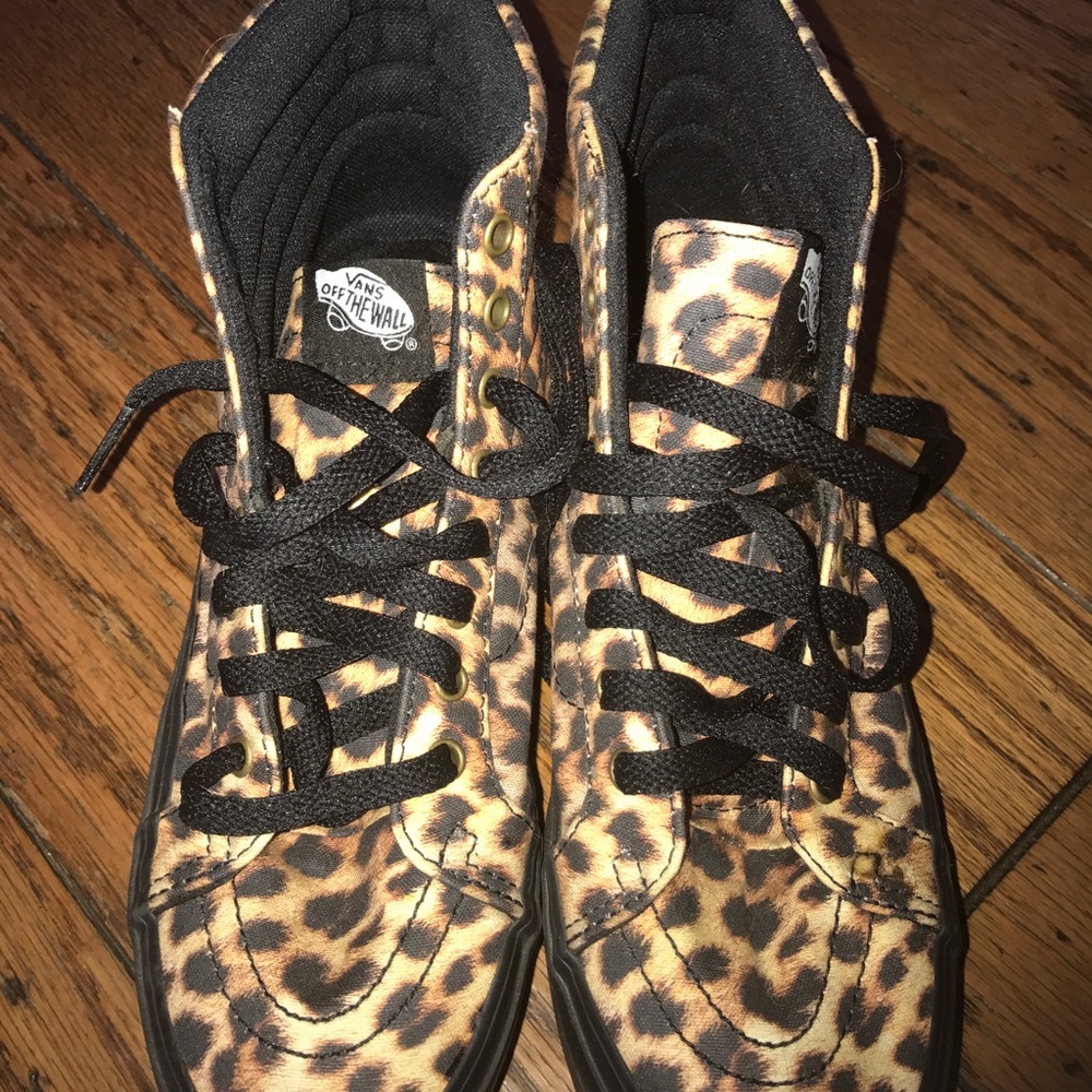 Vans leopard high tops size 8